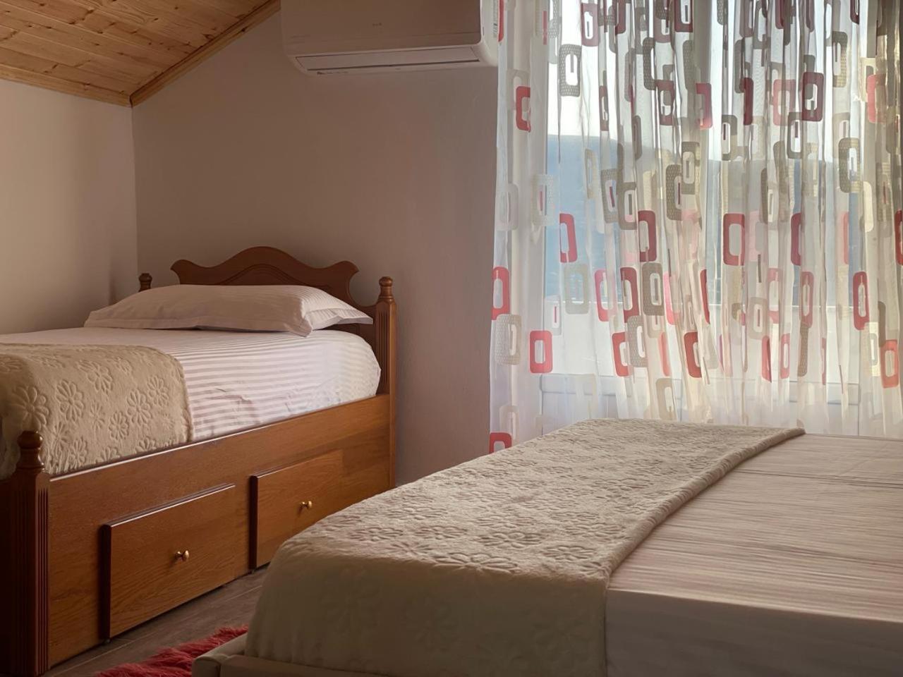 Guesthouse & Hospitality Берат Екстер'єр фото