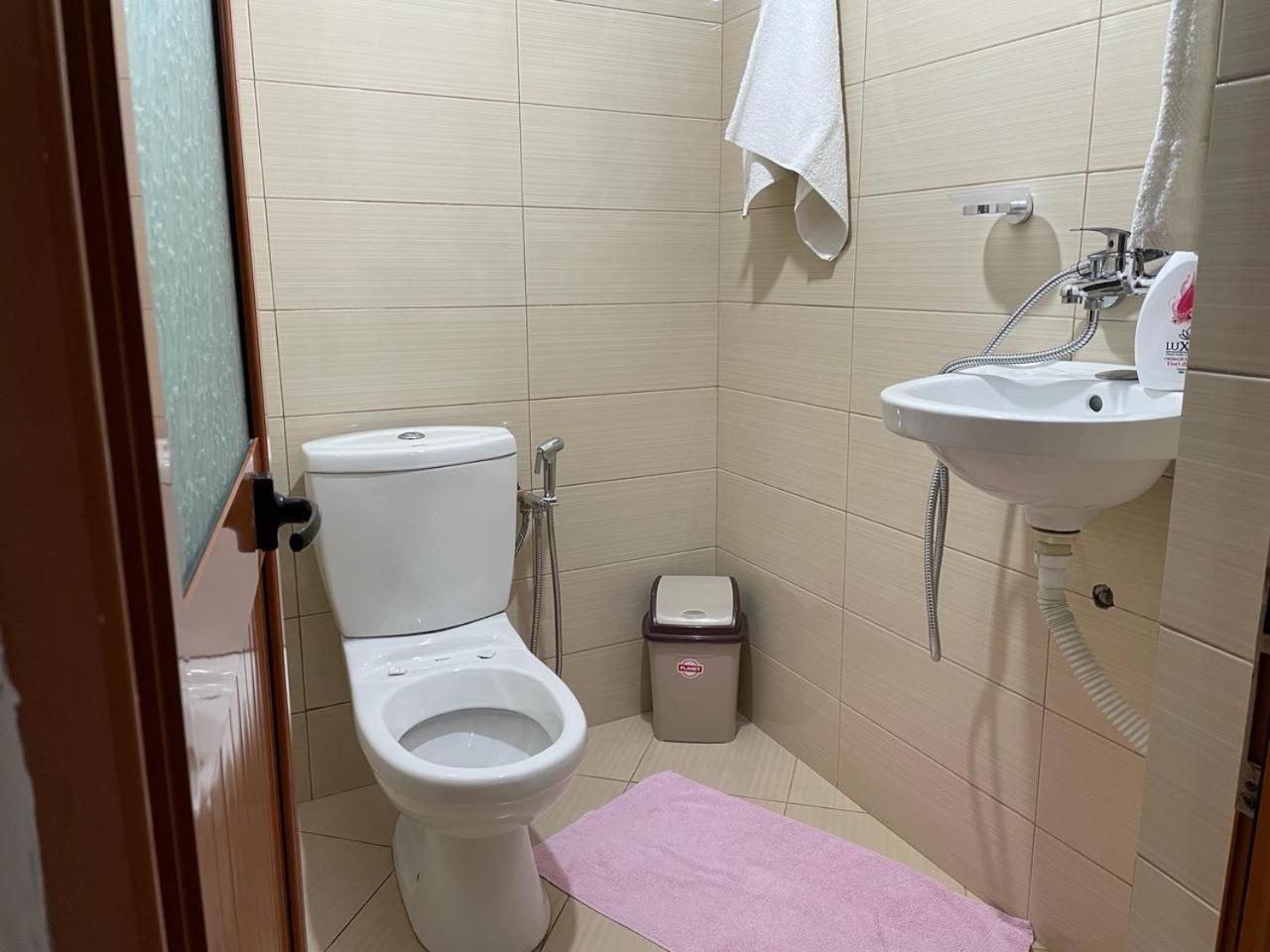Guesthouse & Hospitality Берат Екстер'єр фото